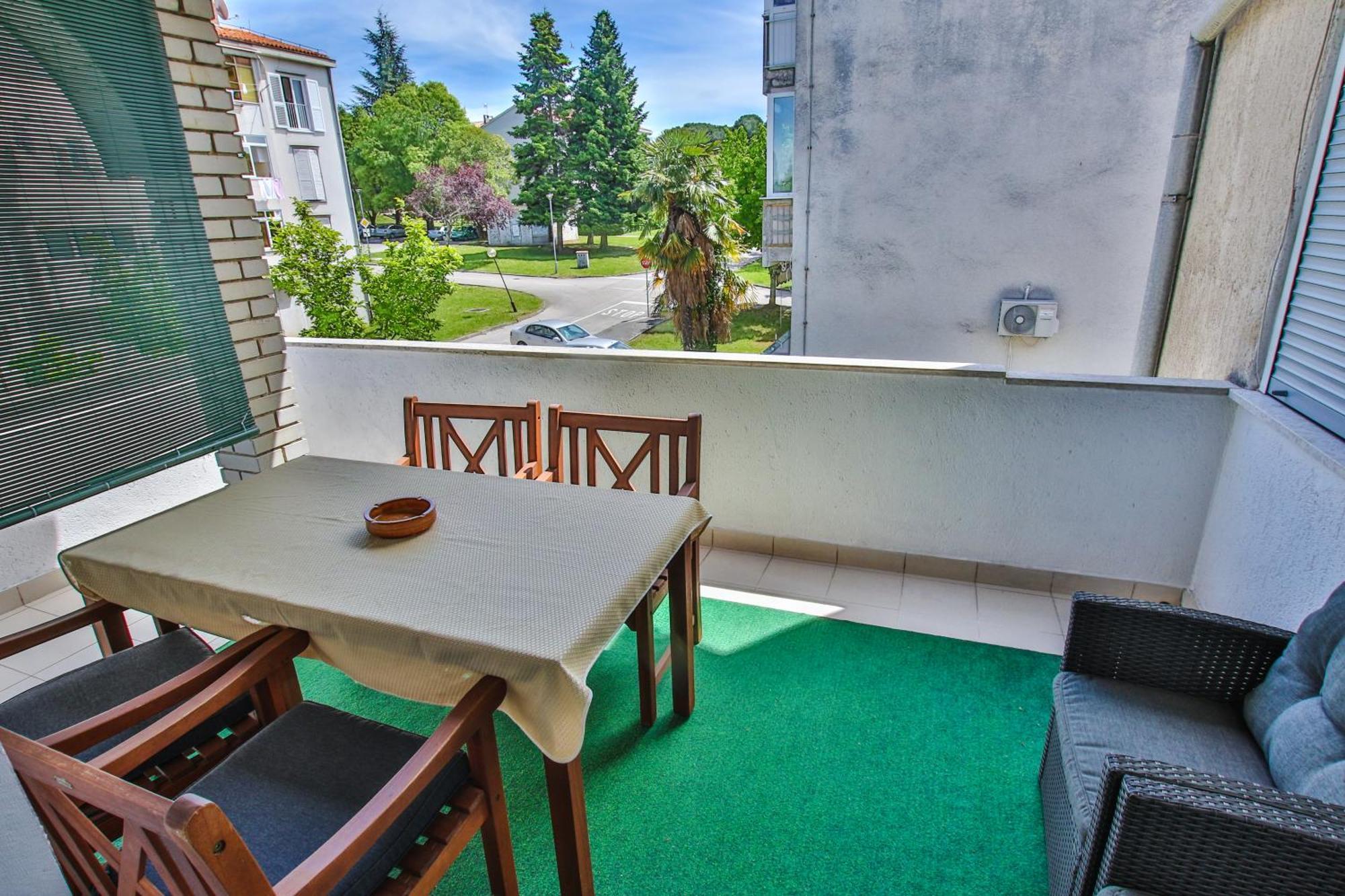 Apartment Bianca Porec Esterno foto